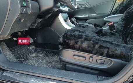 Honda Accord IX рестайлинг, 2013 год, 2 200 000 рублей, 11 фотография