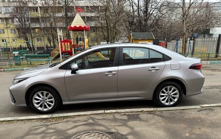 Toyota Corolla, 2021 год, 1 980 000 рублей, 4 фотография