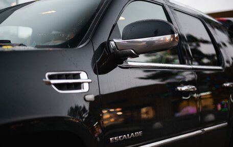 Cadillac Escalade III, 2012 год, 1 800 000 рублей, 3 фотография