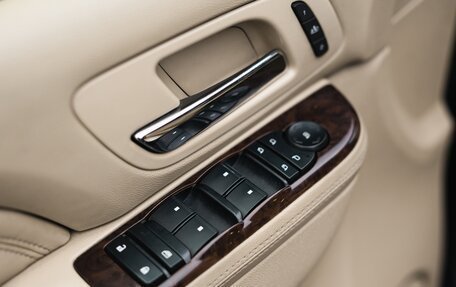 Cadillac Escalade III, 2012 год, 1 800 000 рублей, 16 фотография