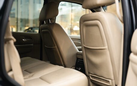 Cadillac Escalade III, 2012 год, 1 800 000 рублей, 20 фотография