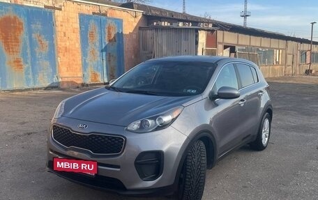 KIA Sportage IV рестайлинг, 2018 год, 1 800 000 рублей, 4 фотография