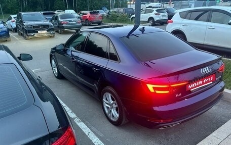 Audi A4, 2018 год, 1 990 000 рублей, 3 фотография