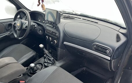 Chevrolet Niva I рестайлинг, 2013 год, 285 000 рублей, 9 фотография