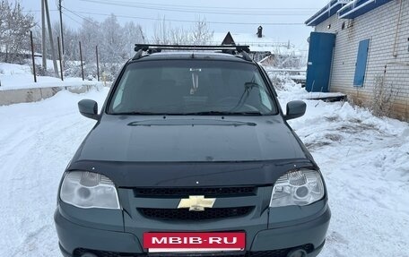 Chevrolet Niva I рестайлинг, 2013 год, 285 000 рублей, 4 фотография