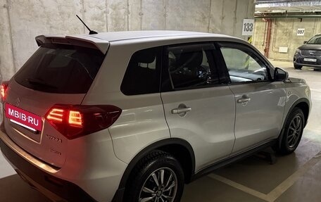 Suzuki Vitara II рестайлинг, 2019 год, 2 200 000 рублей, 13 фотография