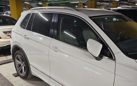 Volkswagen Tiguan II, 2019 год, 4 100 000 рублей, 4 фотография