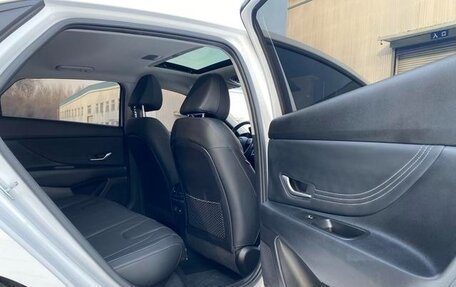 Hyundai Elantra, 2021 год, 1 390 000 рублей, 11 фотография