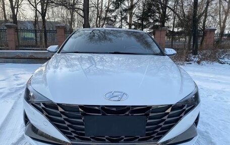 Hyundai Elantra, 2021 год, 1 390 000 рублей, 2 фотография