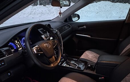 Toyota Camry, 2017 год, 1 690 000 рублей, 9 фотография