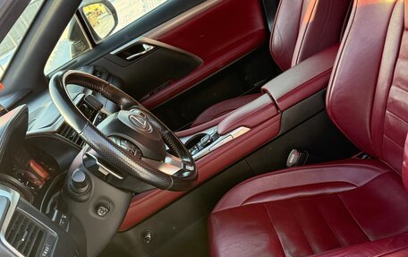 Lexus RX IV рестайлинг, 2018 год, 4 590 000 рублей, 6 фотография