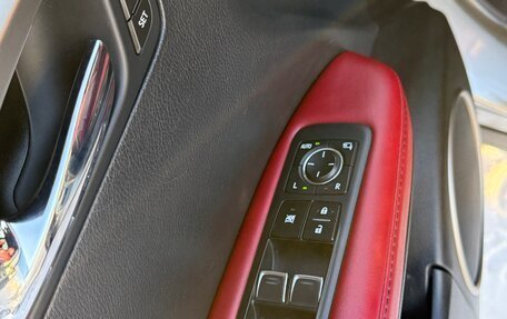 Lexus RX IV рестайлинг, 2018 год, 4 590 000 рублей, 7 фотография