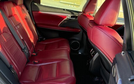 Lexus RX IV рестайлинг, 2018 год, 4 590 000 рублей, 9 фотография