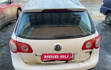 Volkswagen Passat B6, 2010 год, 650 000 рублей, 3 фотография