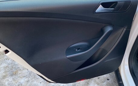 Volkswagen Passat B6, 2010 год, 650 000 рублей, 16 фотография