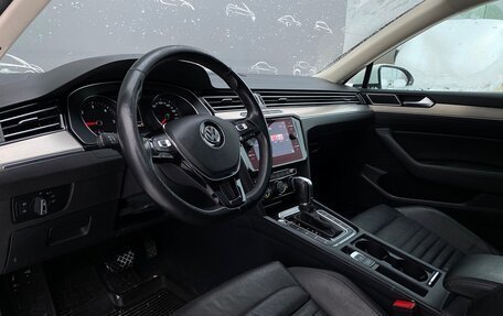 Volkswagen Passat B8 рестайлинг, 2017 год, 1 848 500 рублей, 6 фотография