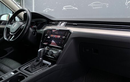 Volkswagen Passat B8 рестайлинг, 2017 год, 1 848 500 рублей, 9 фотография