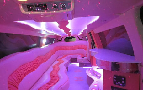 Infiniti QX56, 2004 год, 950 000 рублей, 8 фотография