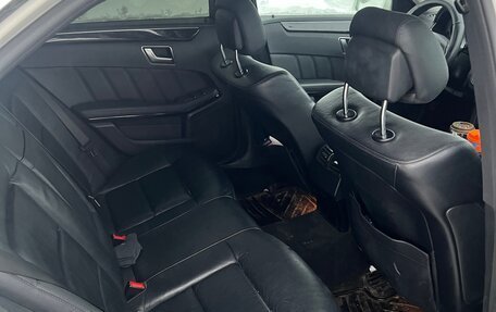 Mercedes-Benz E-Класс, 2011 год, 1 400 000 рублей, 6 фотография