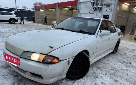 Nissan Skyline, 1991 год, 650 000 рублей, 2 фотография