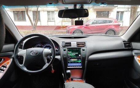 Toyota Camry, 2010 год, 1 300 000 рублей, 8 фотография