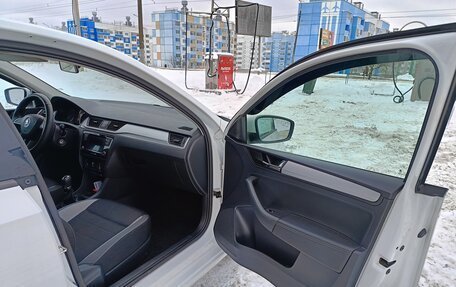 Skoda Rapid I, 2017 год, 1 020 000 рублей, 12 фотография