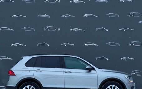 Volkswagen Tiguan II, 2017 год, 1 642 800 рублей, 12 фотография