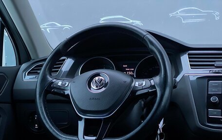 Volkswagen Tiguan II, 2017 год, 1 642 800 рублей, 22 фотография