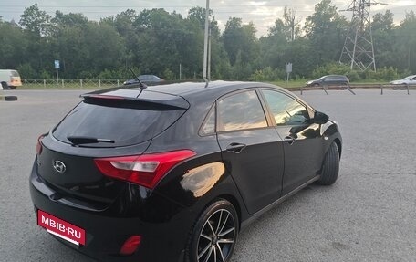 Hyundai i30 II рестайлинг, 2014 год, 940 000 рублей, 2 фотография
