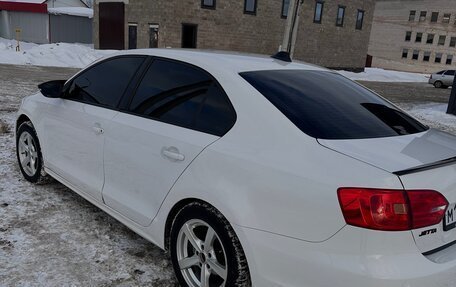 Volkswagen Jetta VI, 2013 год, 970 000 рублей, 6 фотография