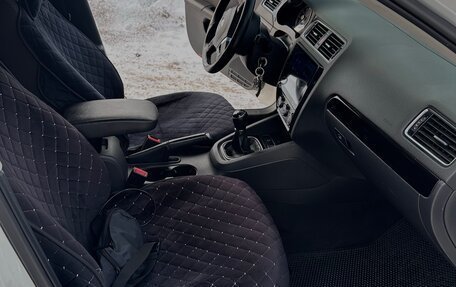 Volkswagen Jetta VI, 2013 год, 970 000 рублей, 11 фотография