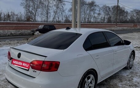 Volkswagen Jetta VI, 2013 год, 970 000 рублей, 4 фотография