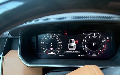 Land Rover Range Rover IV рестайлинг, 2019 год, 9 700 000 рублей, 13 фотография