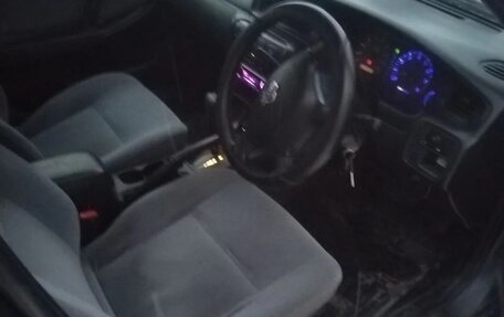 Nissan Bluebird XI, 1998 год, 110 000 рублей, 4 фотография