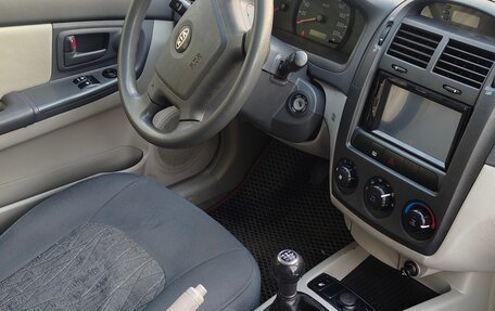 KIA Cerato I, 2005 год, 400 000 рублей, 10 фотография