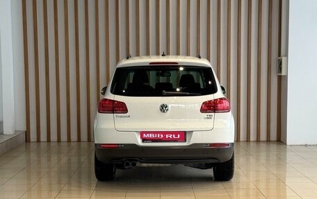 Volkswagen Tiguan I, 2015 год, 1 349 000 рублей, 4 фотография