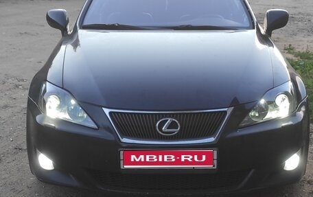 Lexus IS II рестайлинг 2, 2007 год, 1 300 000 рублей, 1 фотография