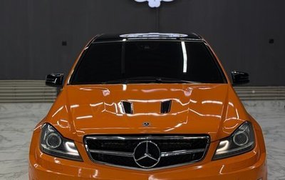 Mercedes-Benz C-Класс AMG, 2011 год, 2 350 000 рублей, 1 фотография