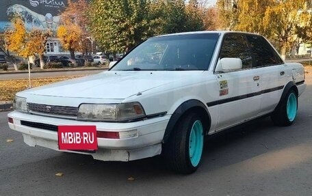 Toyota Camry, 1988 год, 200 000 рублей, 5 фотография
