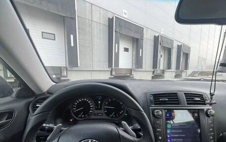 Lexus IS II рестайлинг 2, 2007 год, 1 300 000 рублей, 8 фотография