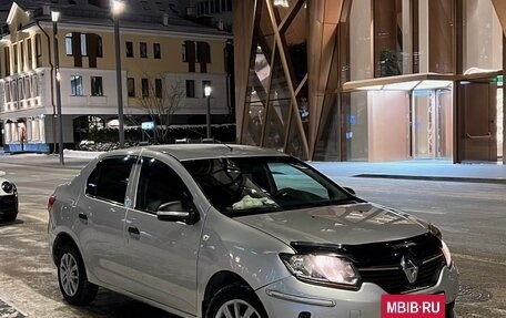 Renault Logan II, 2017 год, 499 000 рублей, 5 фотография