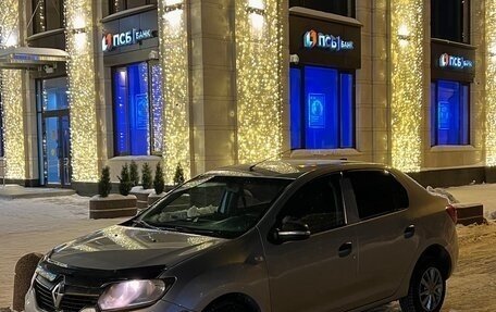 Renault Logan II, 2017 год, 499 000 рублей, 11 фотография