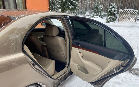 Toyota Avensis III рестайлинг, 2004 год, 525 000 рублей, 9 фотография