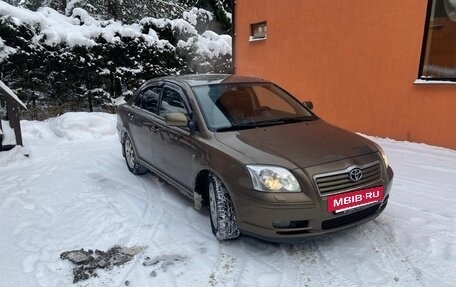 Toyota Avensis III рестайлинг, 2004 год, 525 000 рублей, 14 фотография