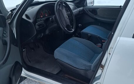 Chevrolet Niva I рестайлинг, 2004 год, 270 000 рублей, 14 фотография