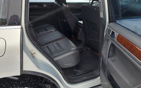 Volkswagen Touareg III, 2009 год, 1 250 000 рублей, 8 фотография