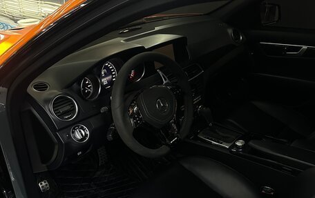 Mercedes-Benz C-Класс AMG, 2011 год, 2 350 000 рублей, 9 фотография