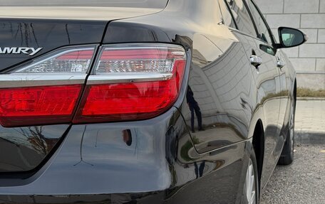 Toyota Camry, 2017 год, 2 400 000 рублей, 9 фотография