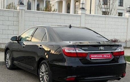 Toyota Camry, 2017 год, 2 400 000 рублей, 11 фотография