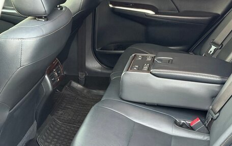 Toyota Camry, 2017 год, 2 400 000 рублей, 16 фотография